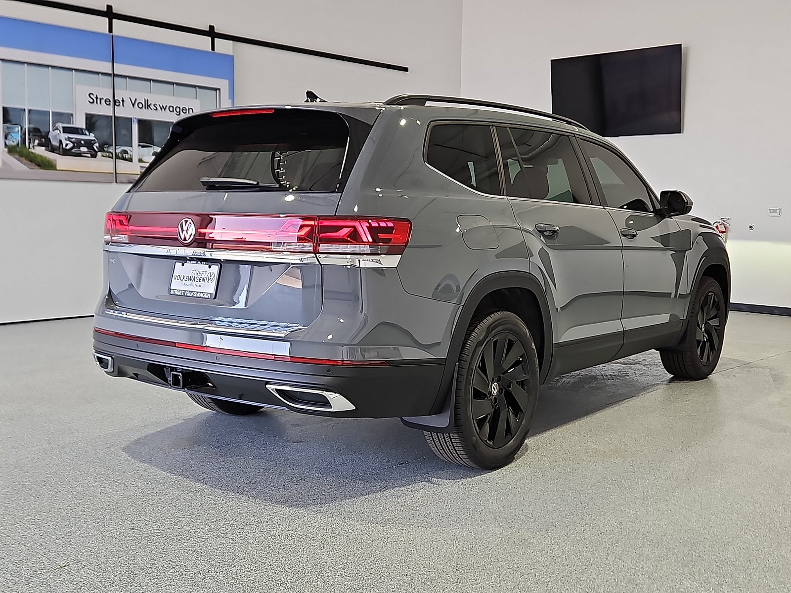 2026 Volkswagen Atlas SE with Technology
