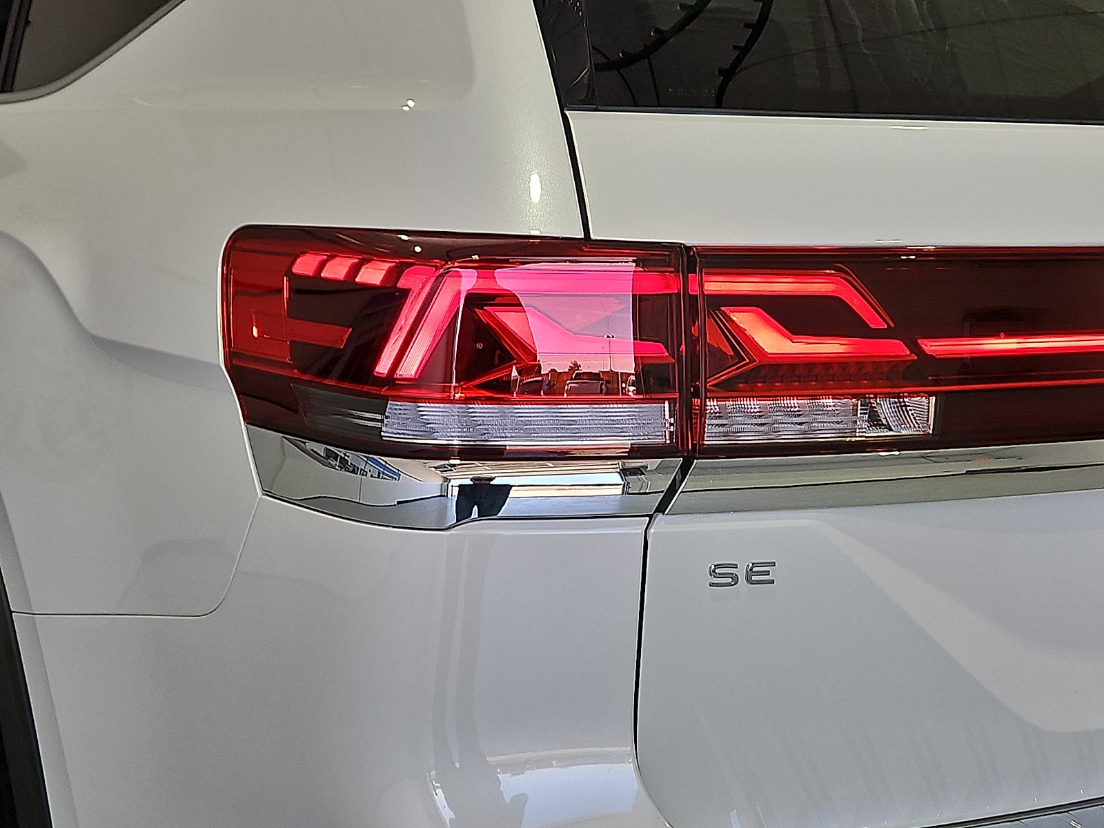 2026 Volkswagen Atlas SE with Technology