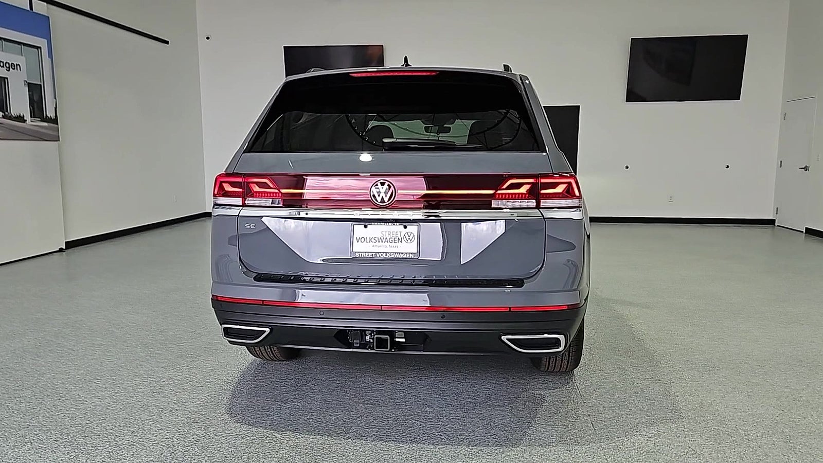 2026 Volkswagen Atlas SE with Technology