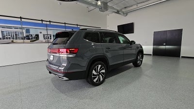 2026 Volkswagen Atlas SE with Technology
