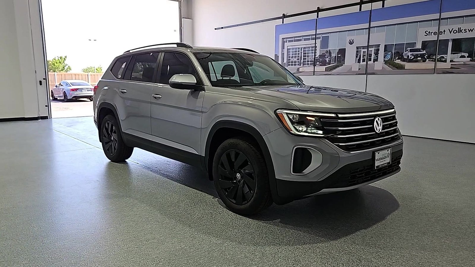 2026 Volkswagen Atlas SE with Technology