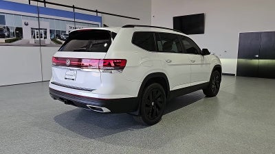 2026 Volkswagen Atlas SE with Technology