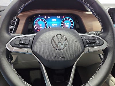 2026 Volkswagen Atlas SE with Technology