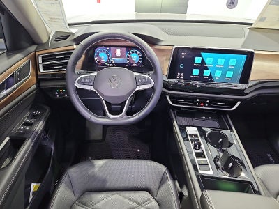 2026 Volkswagen Atlas SE with Technology