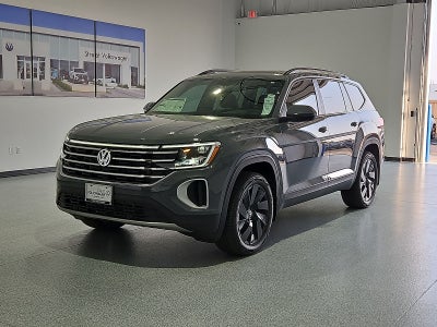 2026 Volkswagen Atlas SE with Technology