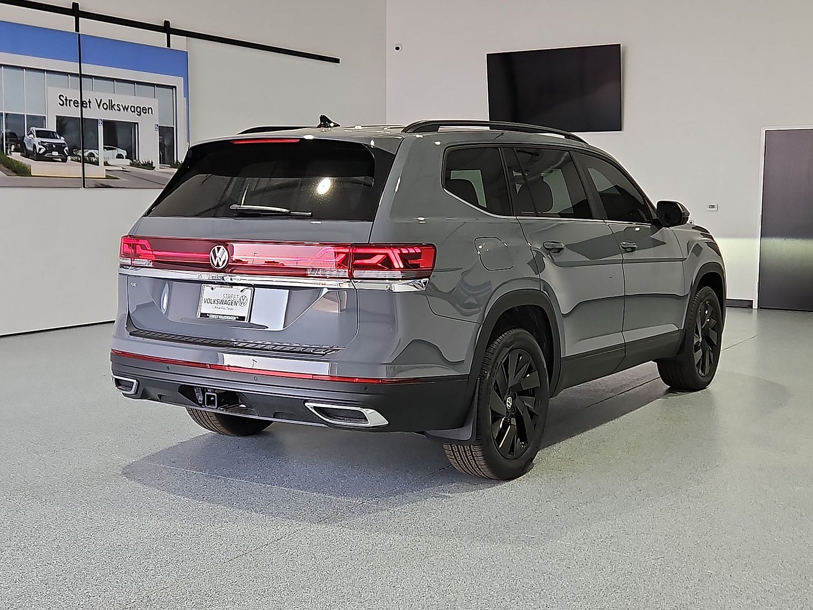 2026 Volkswagen Atlas SE with Technology