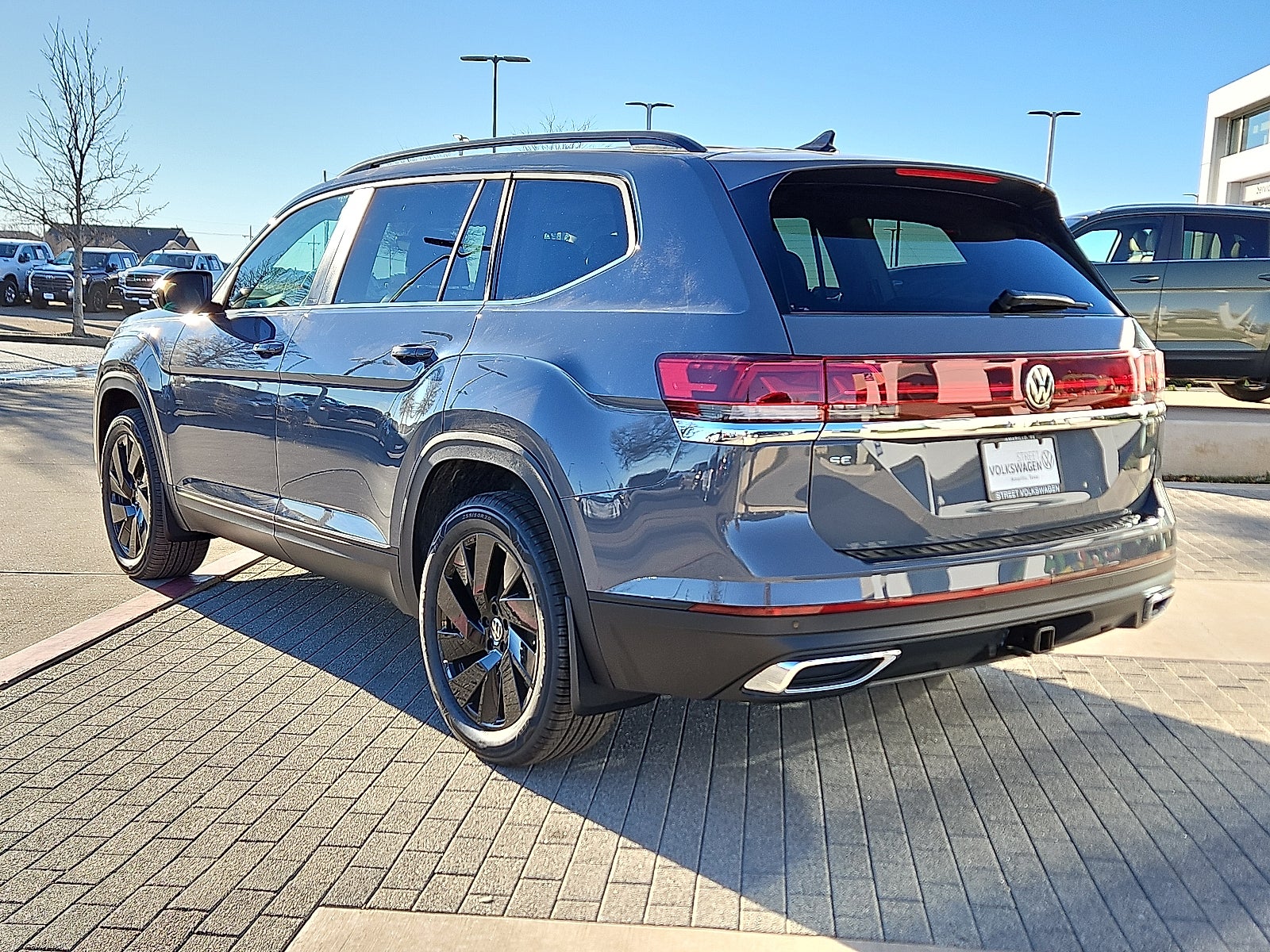 2026 Volkswagen Atlas 2.0T SE w/Technology