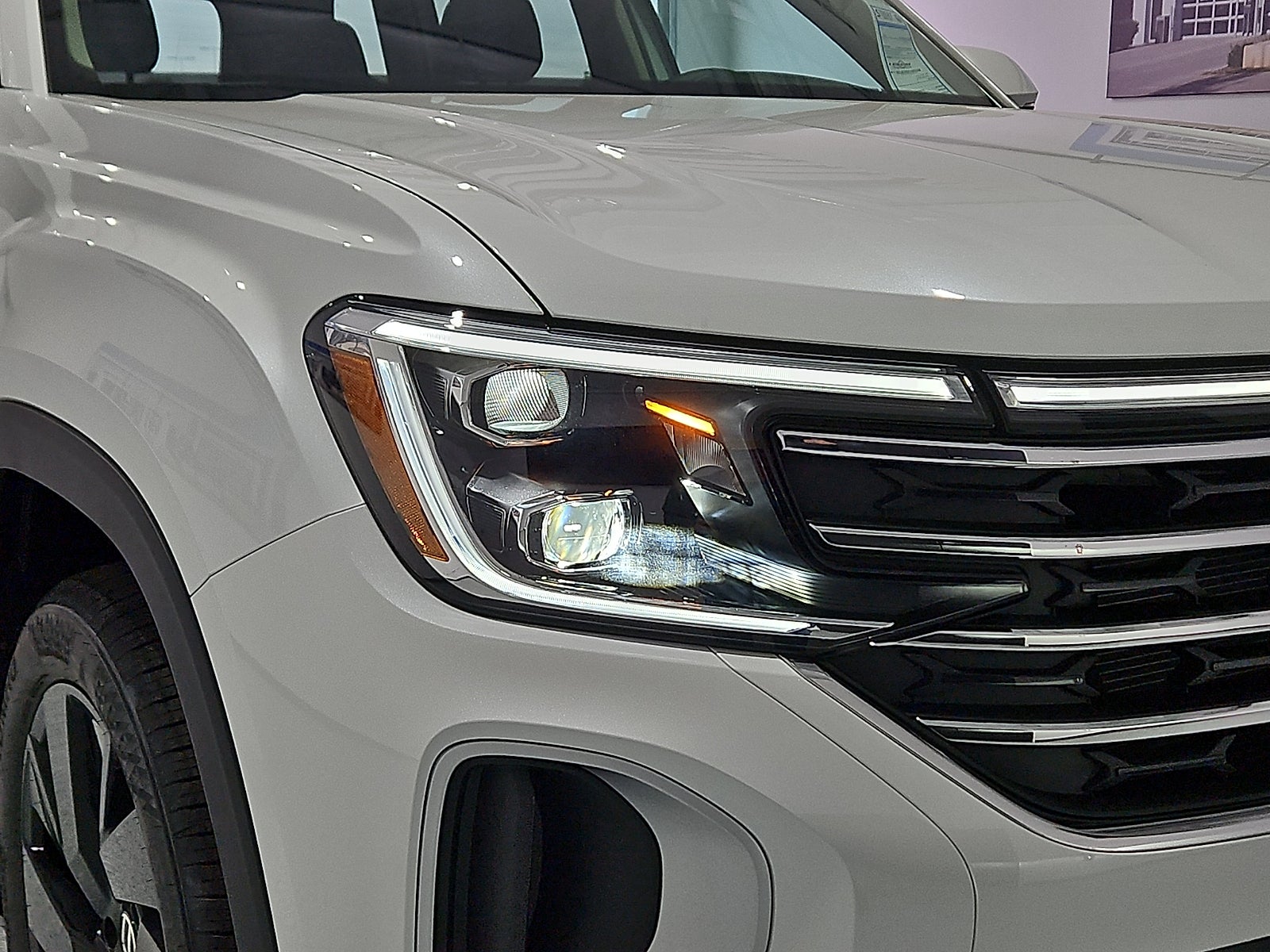 2026 Volkswagen Atlas SE with Technology