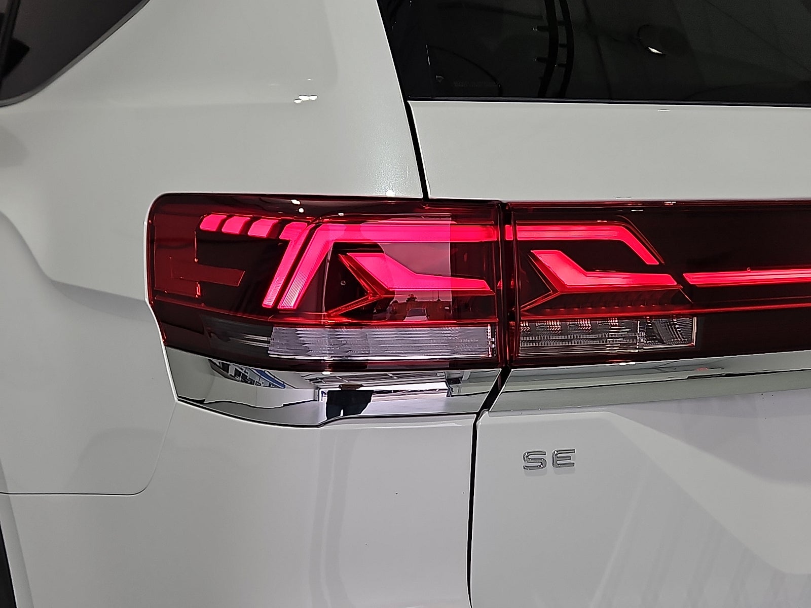2026 Volkswagen Atlas SE with Technology