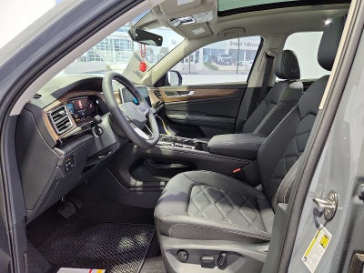 2026 Volkswagen Atlas SE with Technology