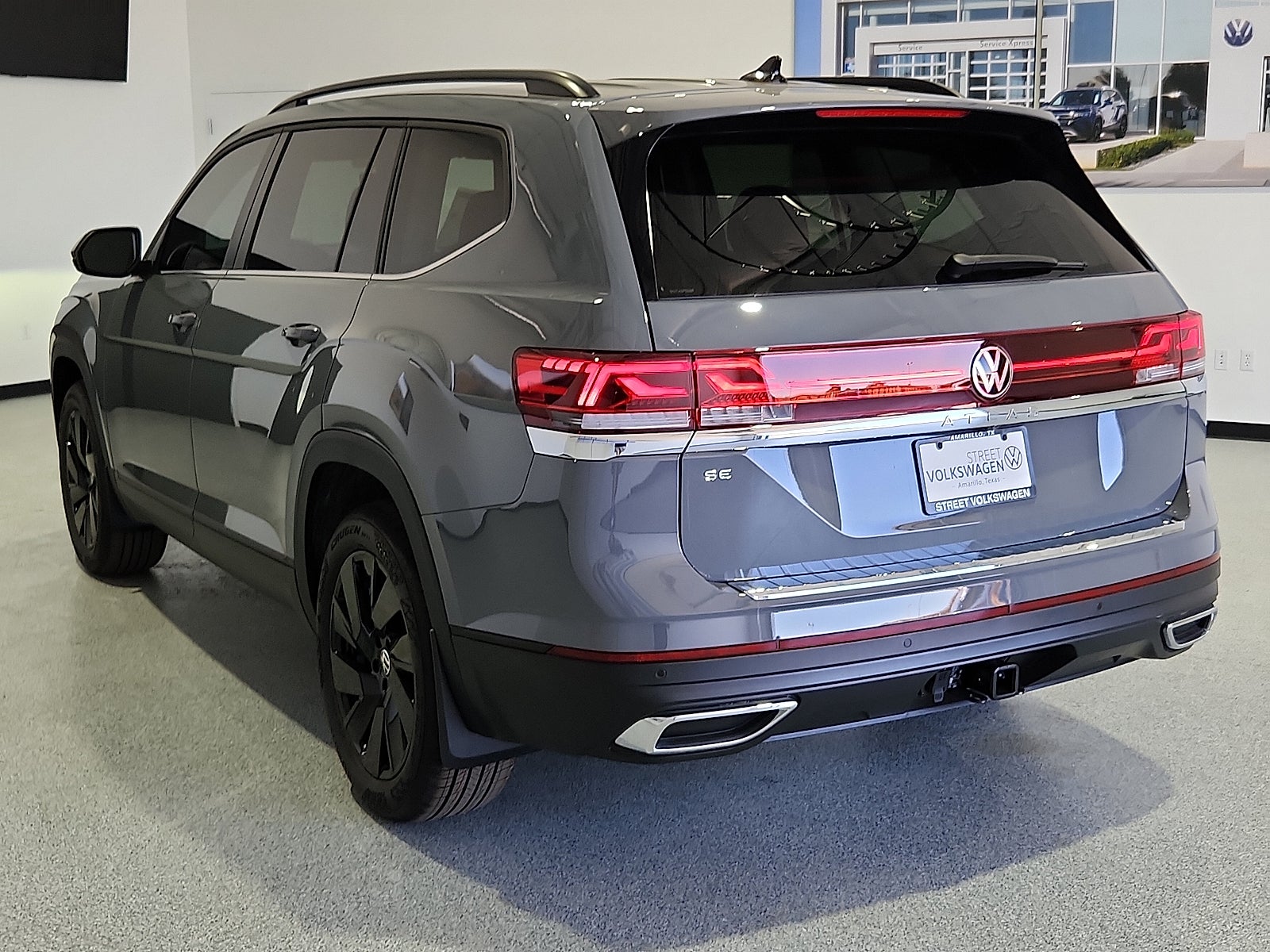 2026 Volkswagen Atlas SE with Technology