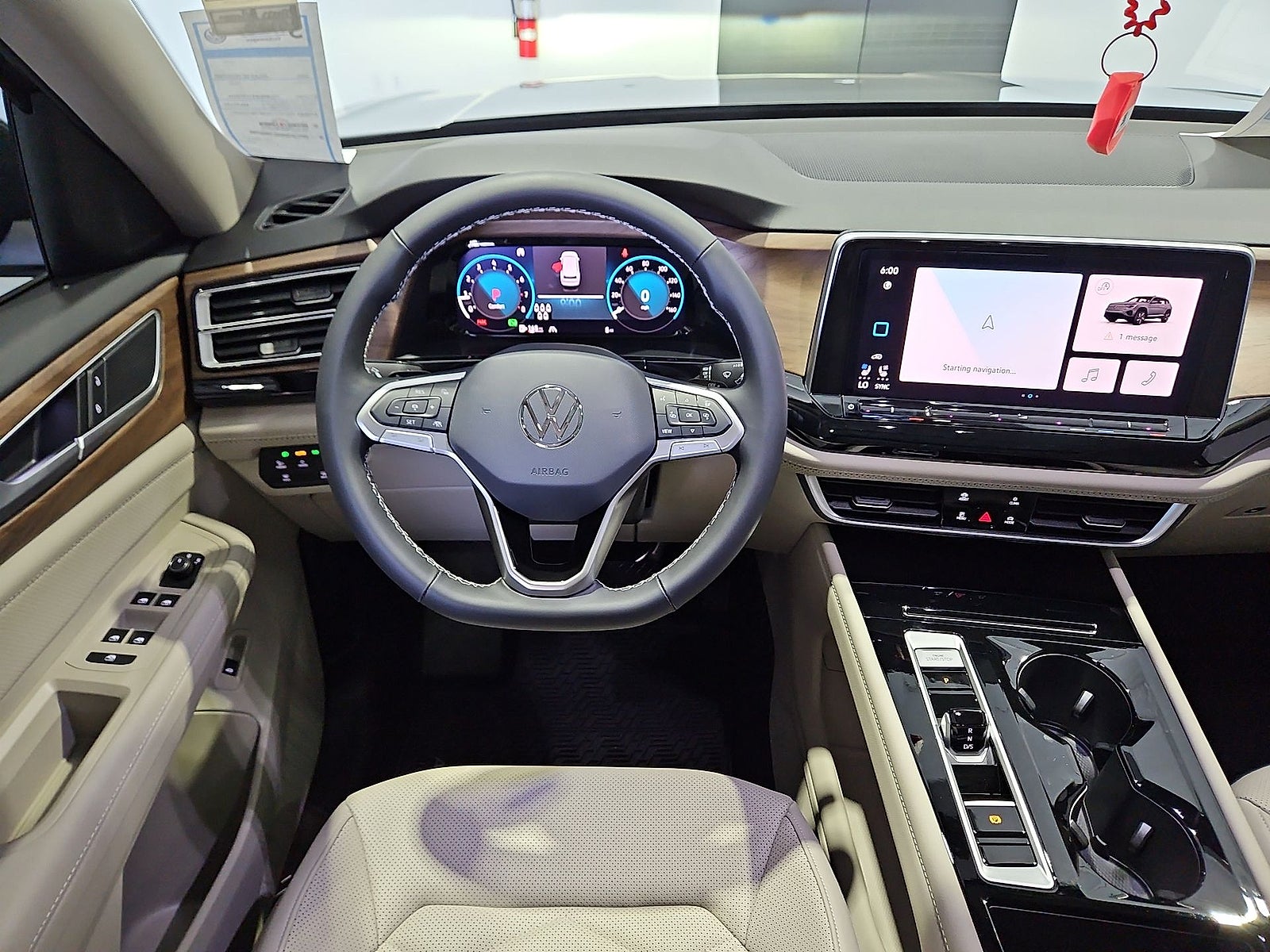 2026 Volkswagen Atlas SE with Technology