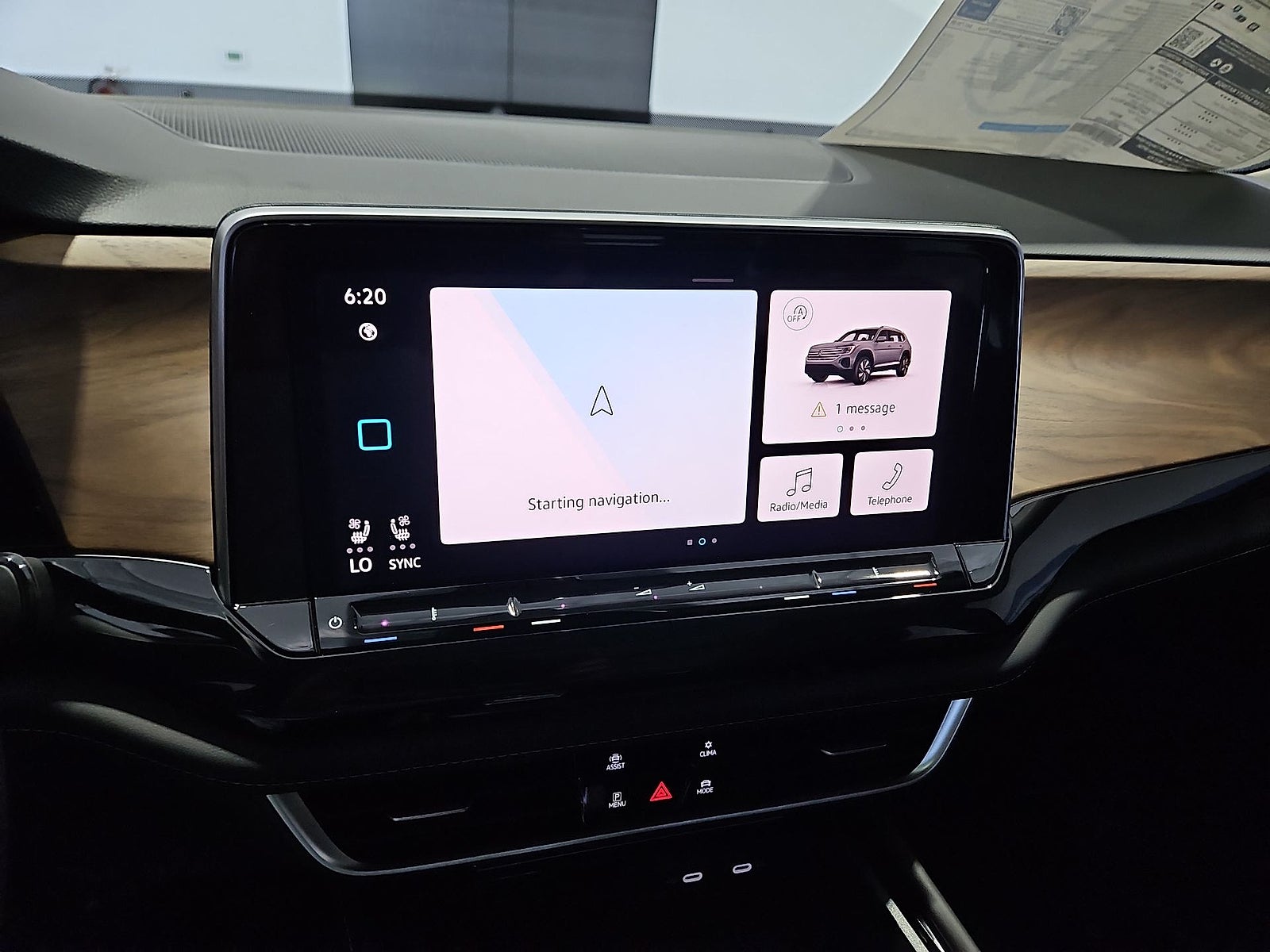 2026 Volkswagen Atlas SE with Technology