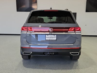2026 Volkswagen Atlas SE with Technology