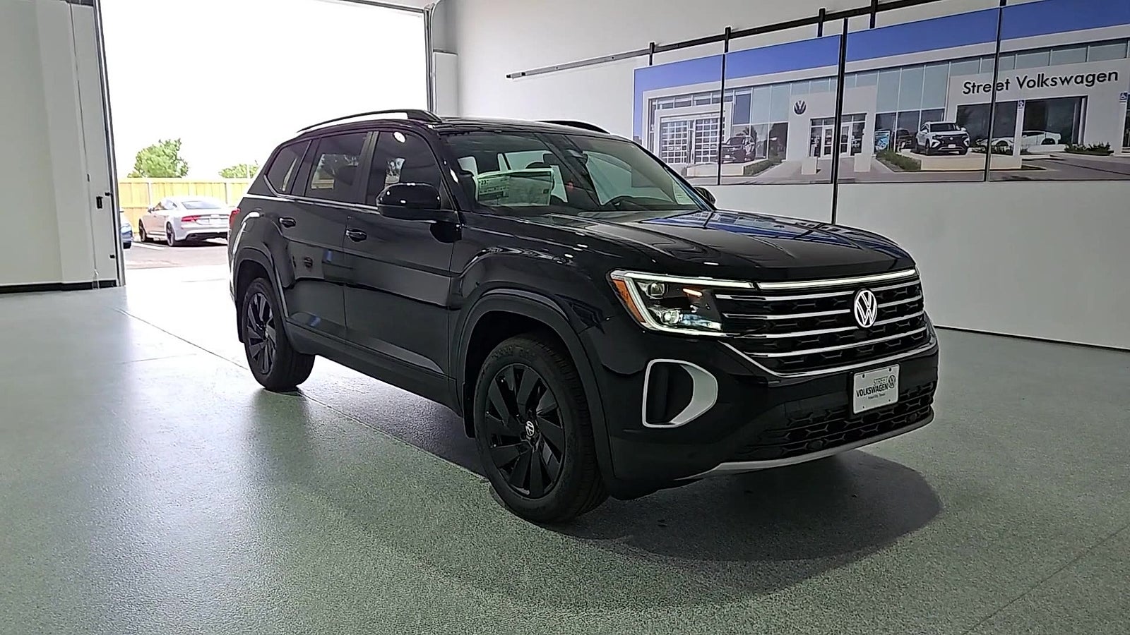 2026 Volkswagen Atlas SE with Technology