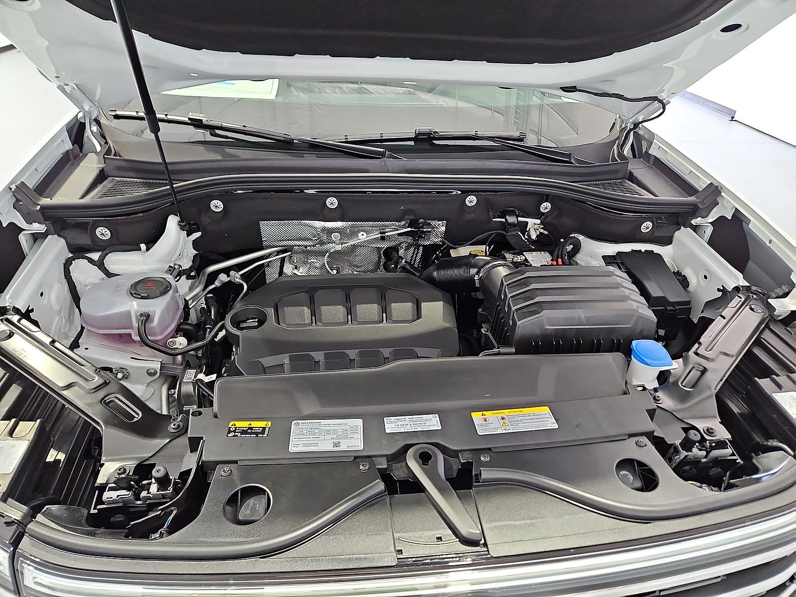 2026 Volkswagen Atlas SE with Technology