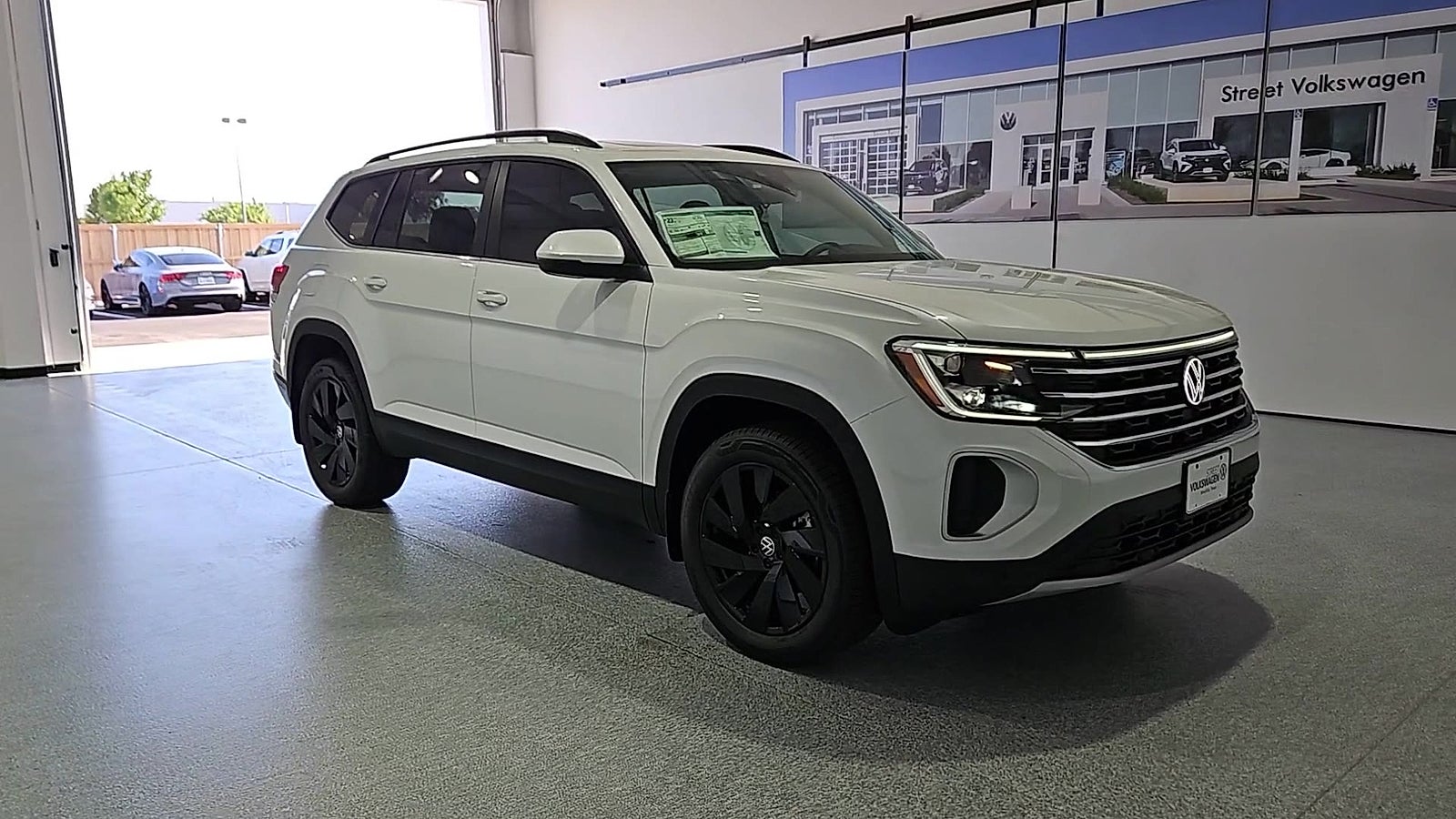 2026 Volkswagen Atlas SE with Technology