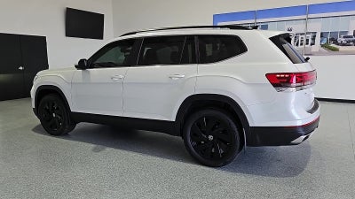 2026 Volkswagen Atlas SE with Technology