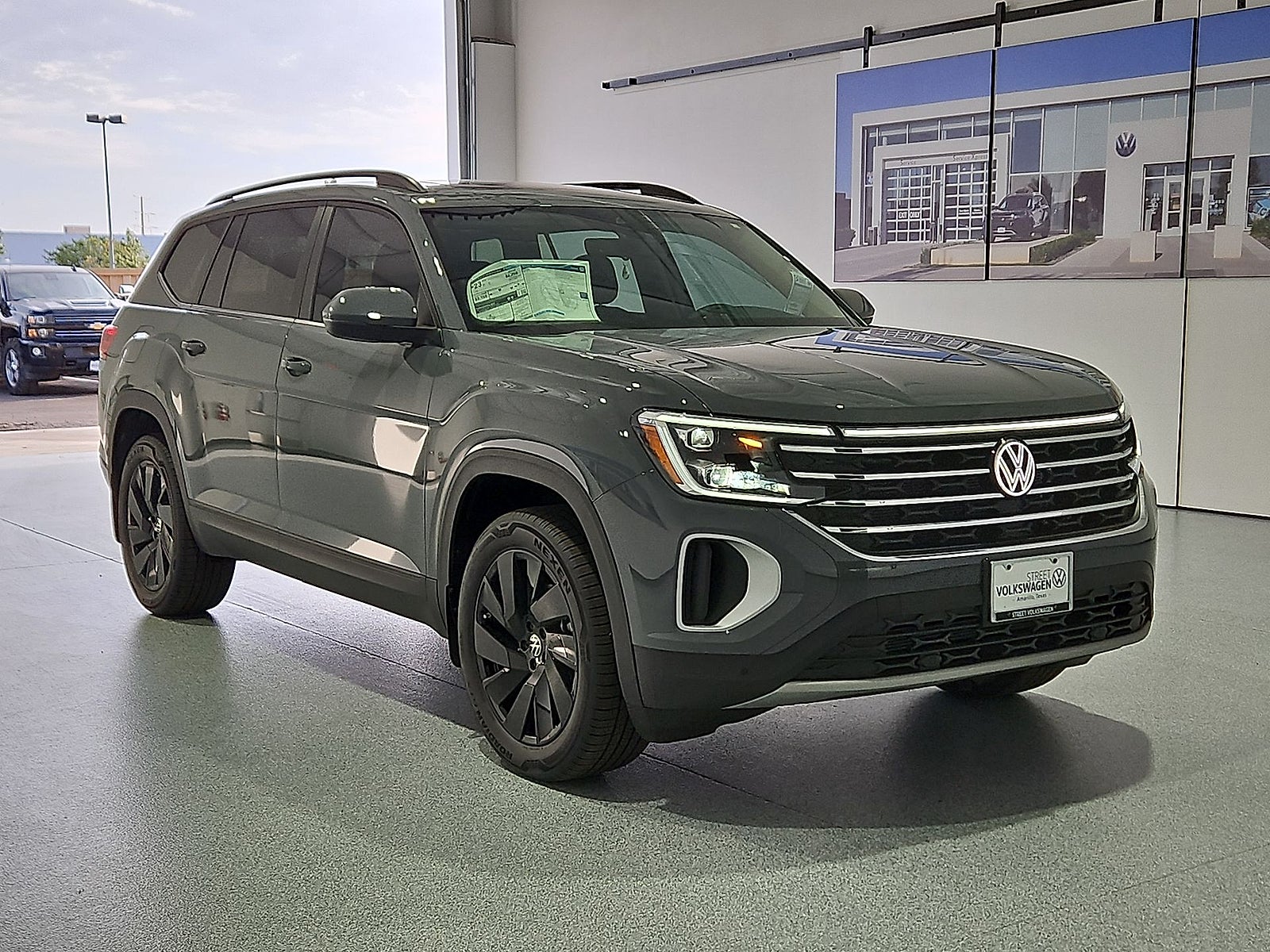 2026 Volkswagen Atlas SE with Technology