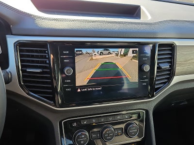 2022 Volkswagen Atlas 2.0T SE w/Technology