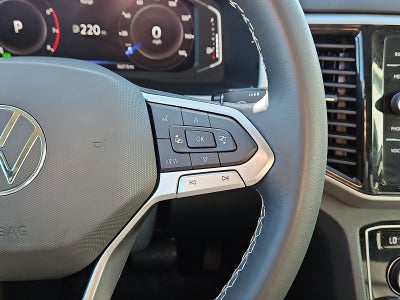 2022 Volkswagen Atlas 2.0T SE w/Technology