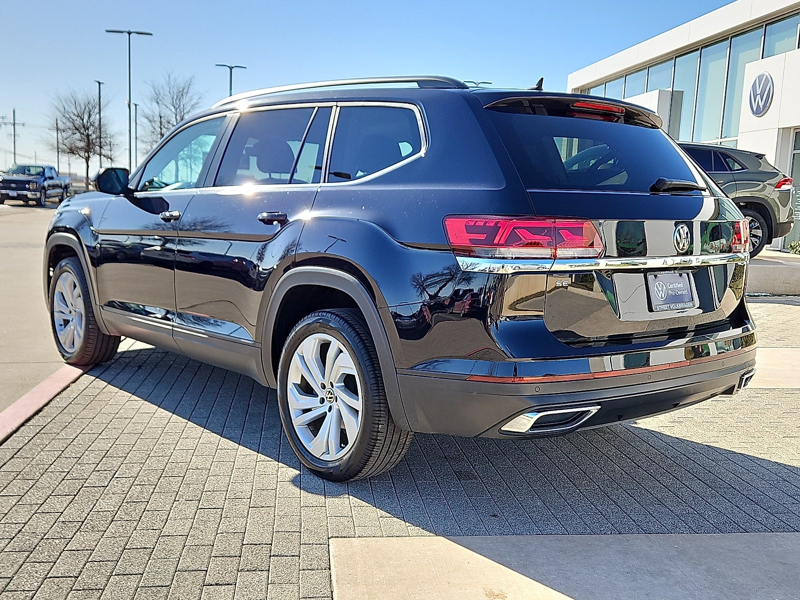 2022 Volkswagen Atlas 2.0T SE w/Technology