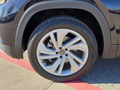 2022 Volkswagen Atlas 2.0T SE w/Technology