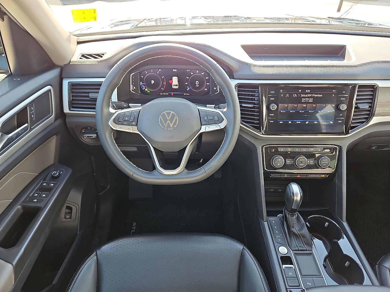 2022 Volkswagen Atlas 2.0T SE w/Technology