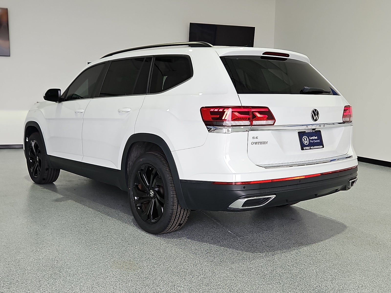 2023 Volkswagen Atlas 2.0T SE w/Technology
