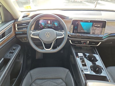 2025 Volkswagen Atlas 2.0T SE w/Technology