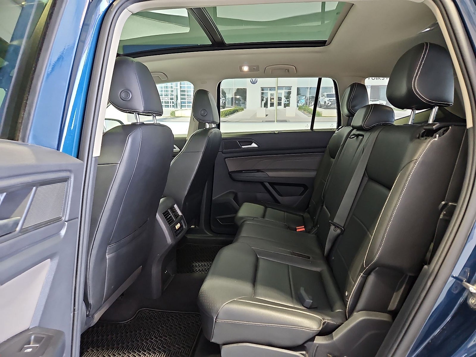 2021 Volkswagen Atlas 3.6L V6 SE w/Technology