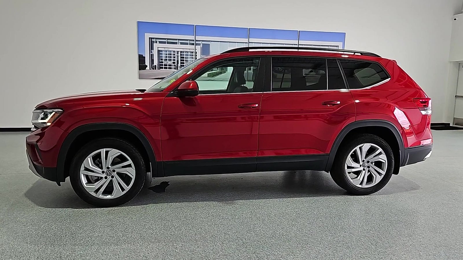 2023 Volkswagen Atlas 3.6L V6 SE w/Technology