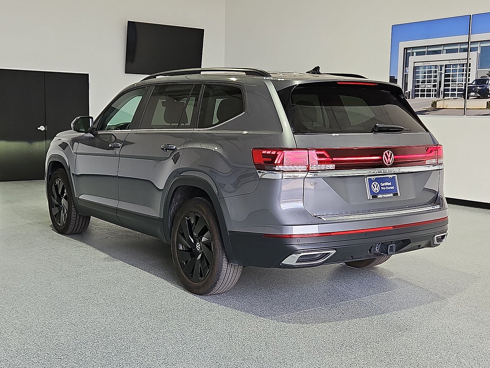 2024 Volkswagen Atlas 2.0T SE w/Technology
