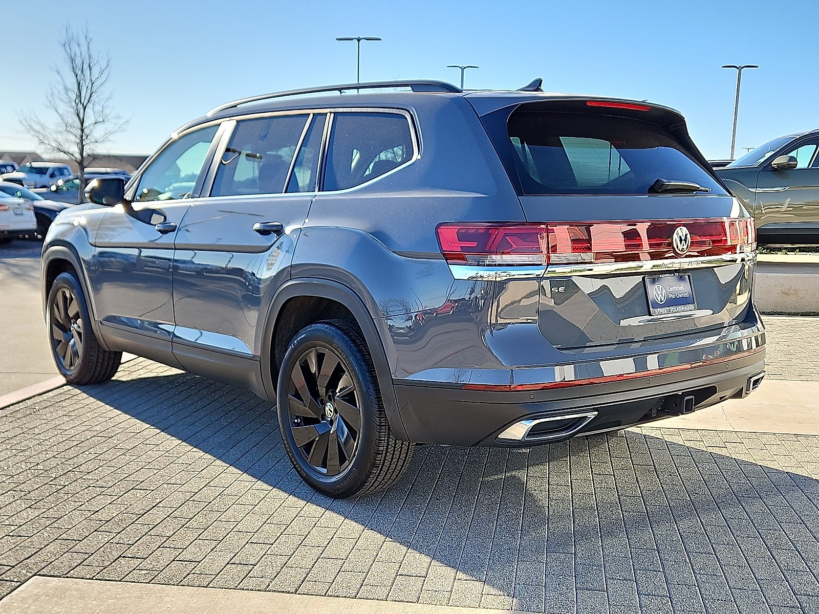 2025 Volkswagen Atlas 2.0T SE w/Technology