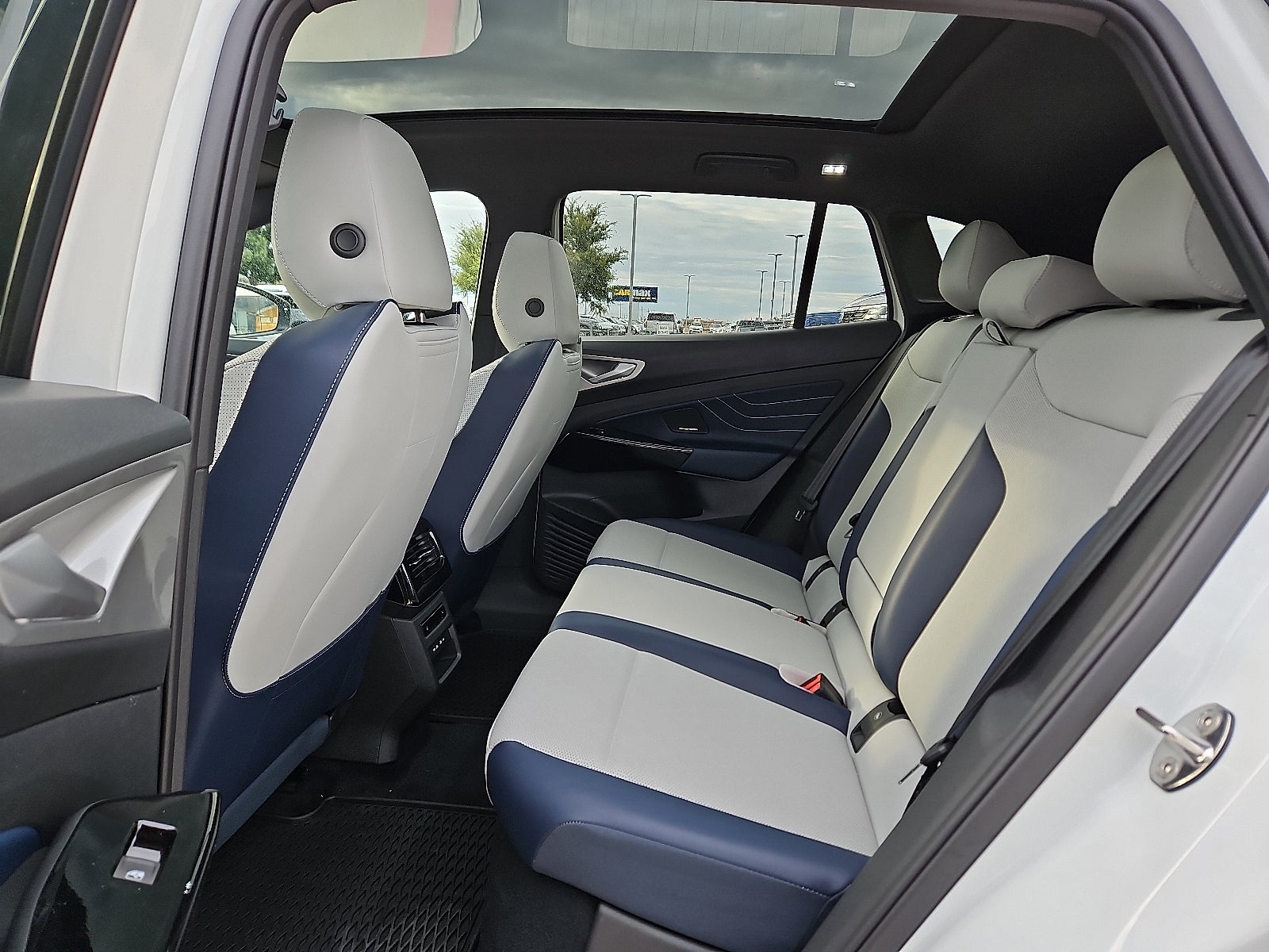 2025 Volkswagen ID.4 Pro S Plus