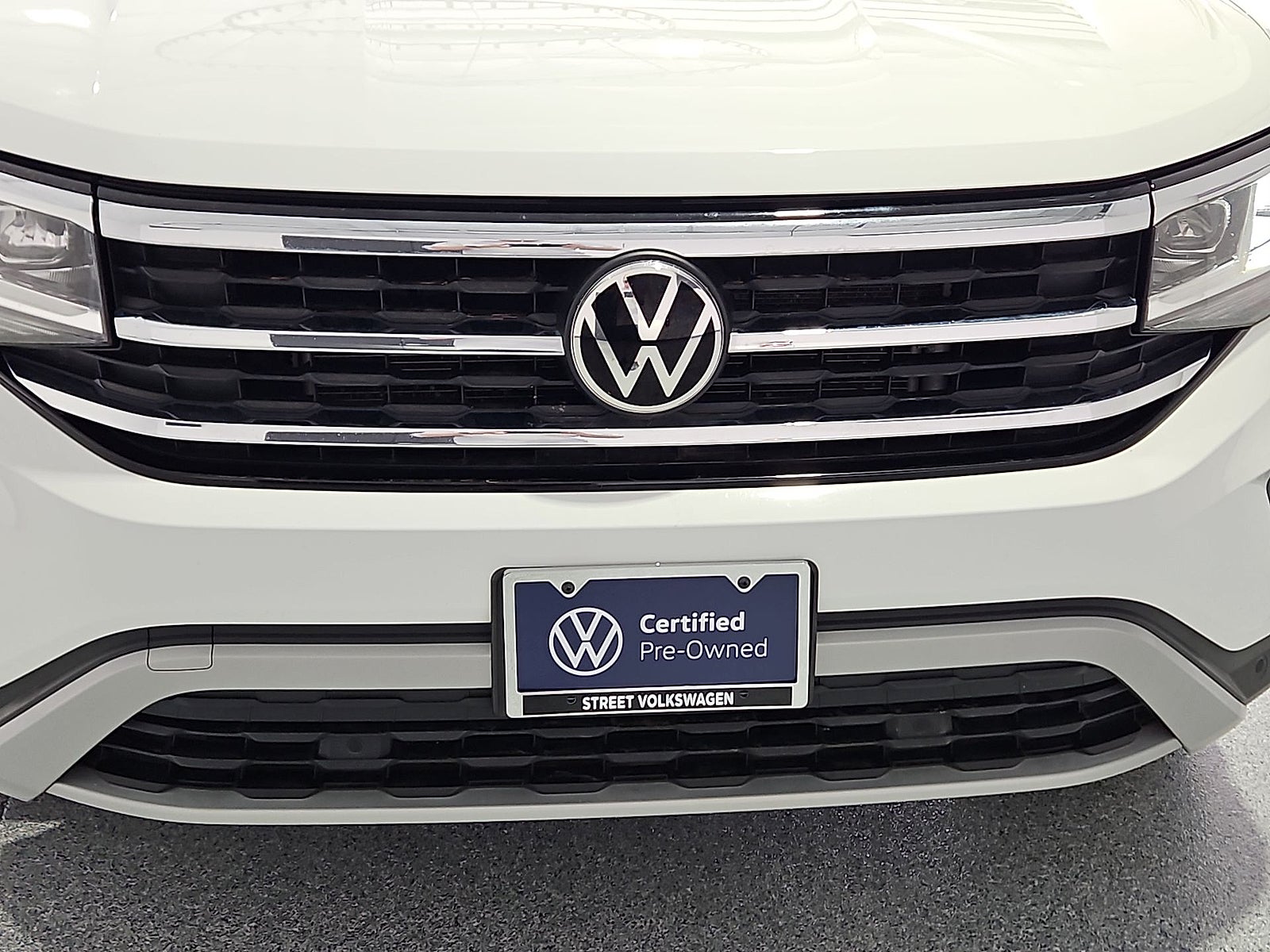 2022 Volkswagen Atlas Cross Sport 3.6L V6 SE w/Technology