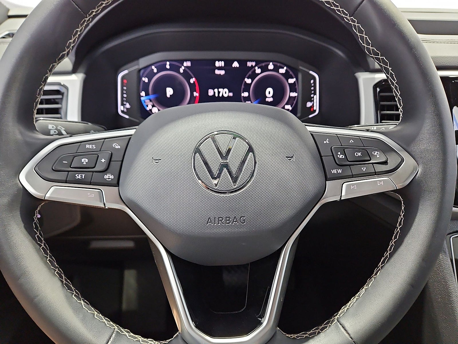 2022 Volkswagen Atlas Cross Sport 3.6L V6 SE w/Technology