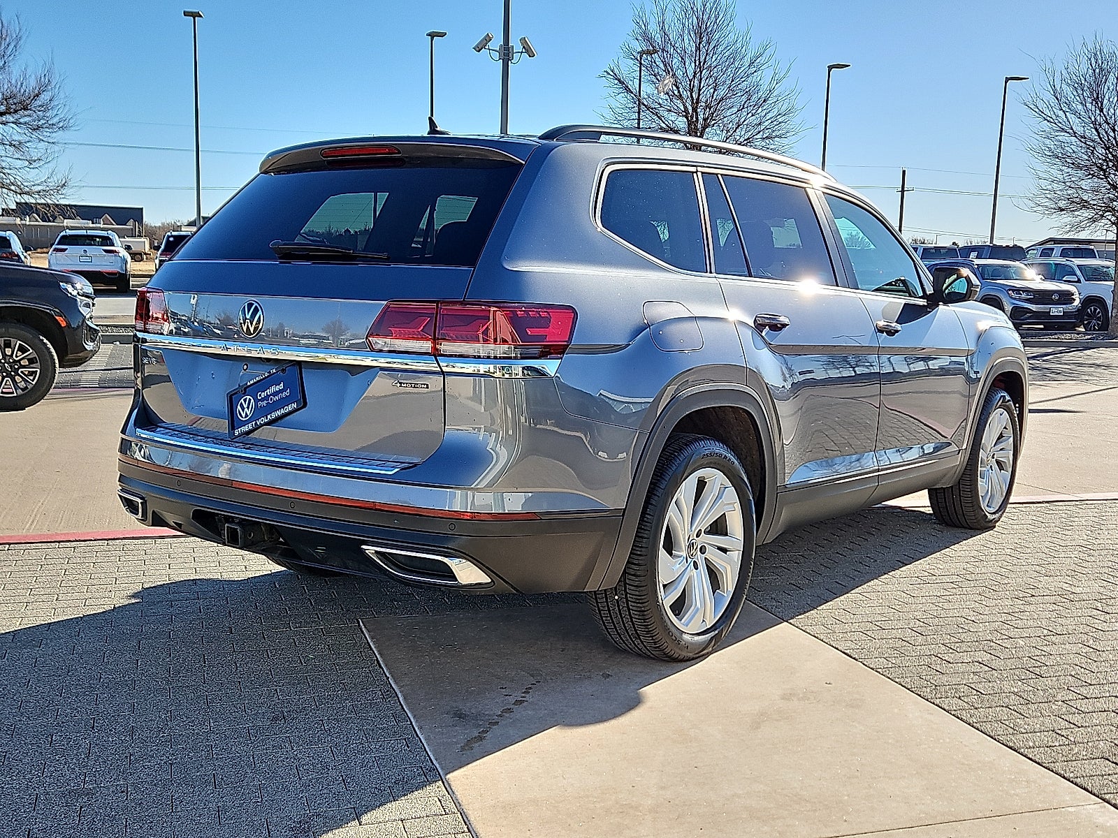 2023 Volkswagen Atlas 3.6L V6 SE w/Technology