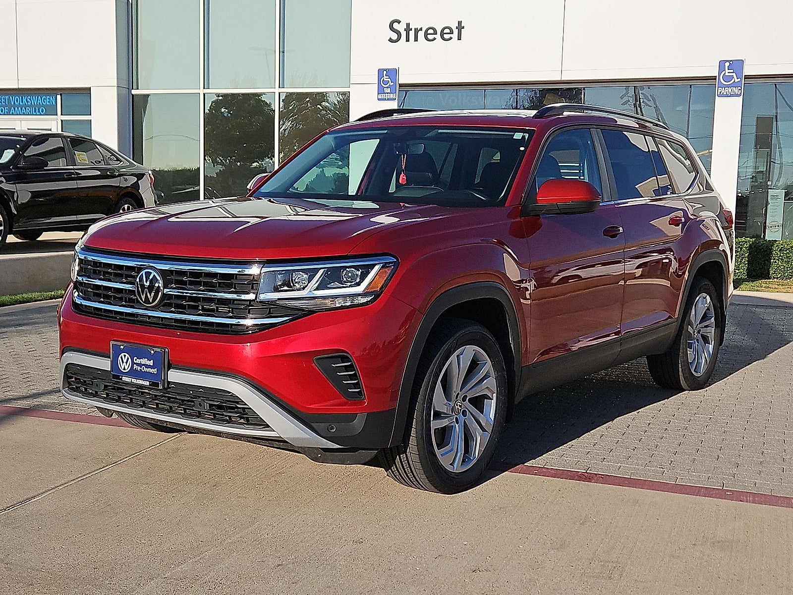 2023 Volkswagen Atlas 3.6L V6 SE w/Technology