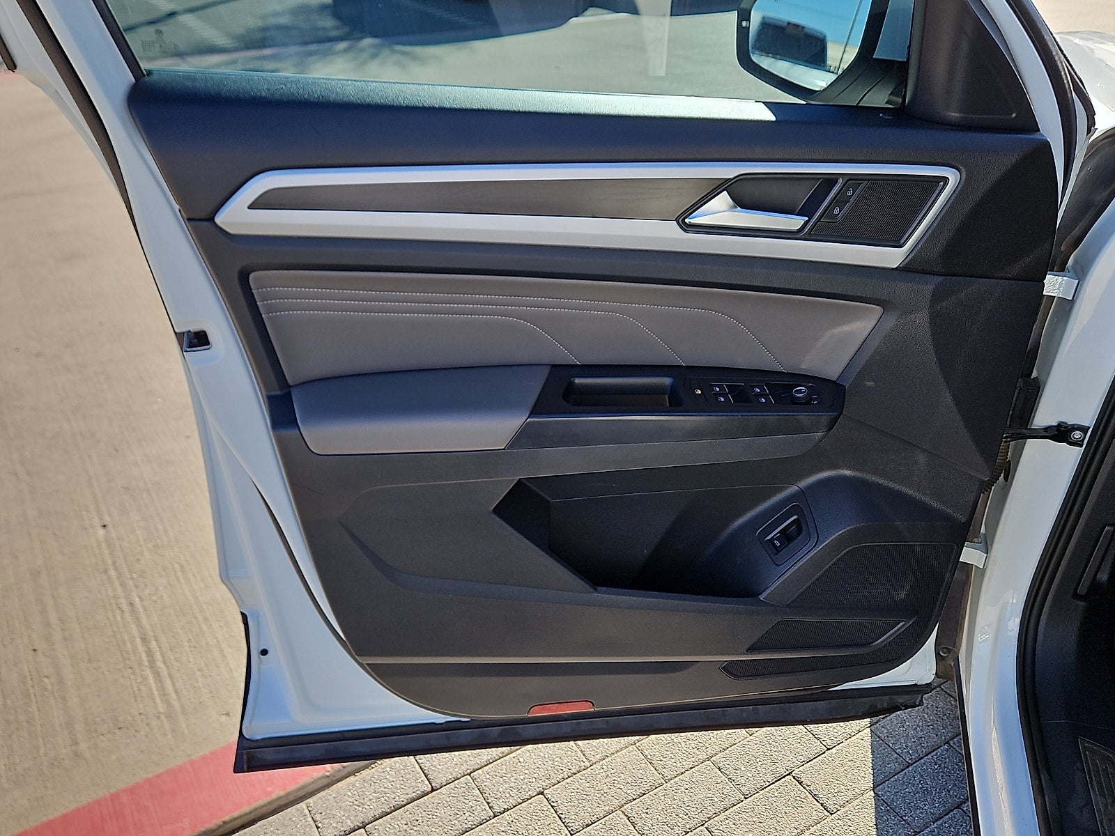 2021 Volkswagen Atlas 3.6L V6 SE w/Technology