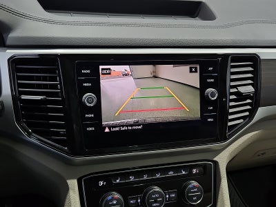 2022 Volkswagen Atlas 3.6L V6 SE w/Technology