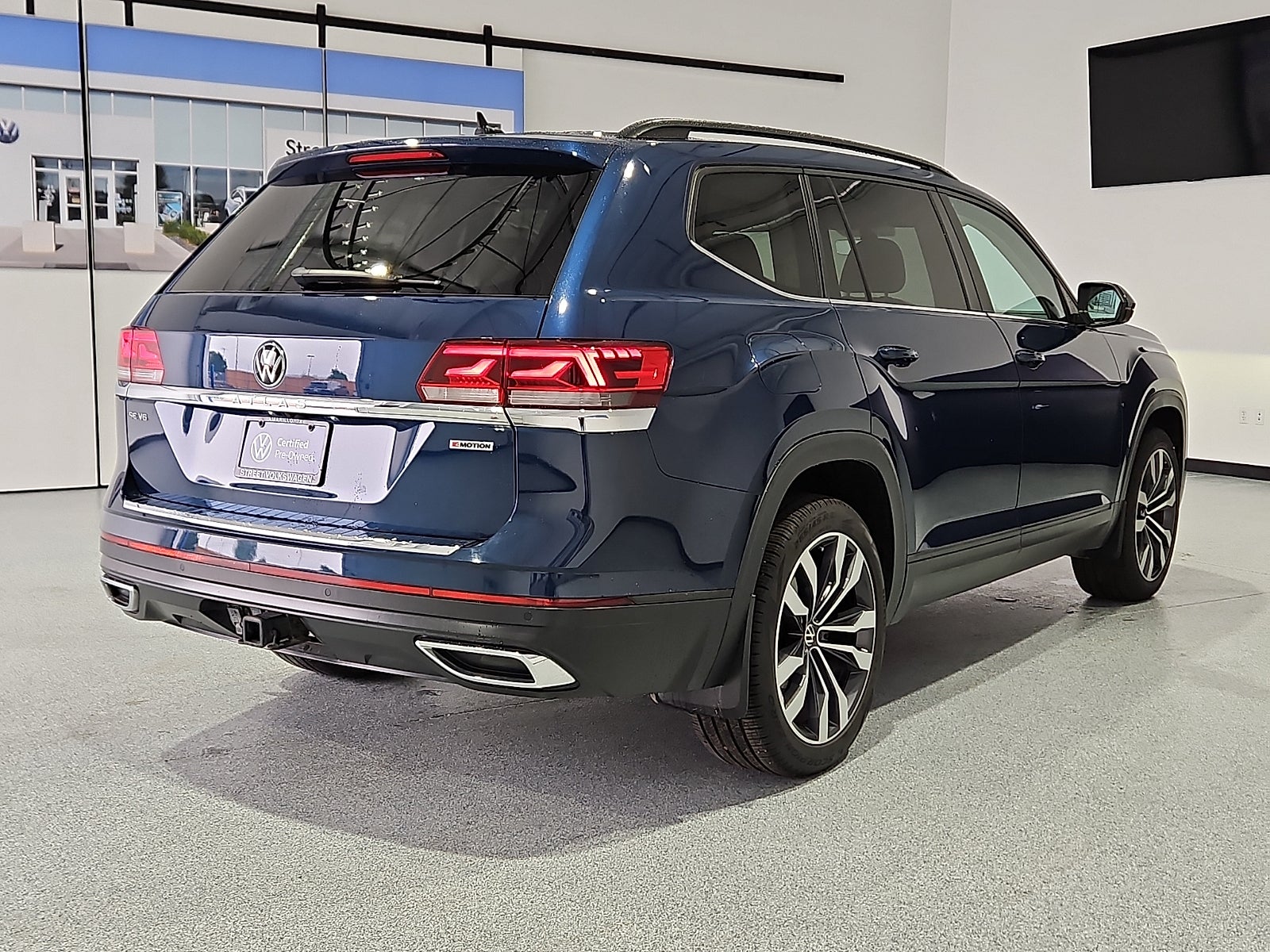 2022 Volkswagen Atlas 3.6L V6 SE w/Technology