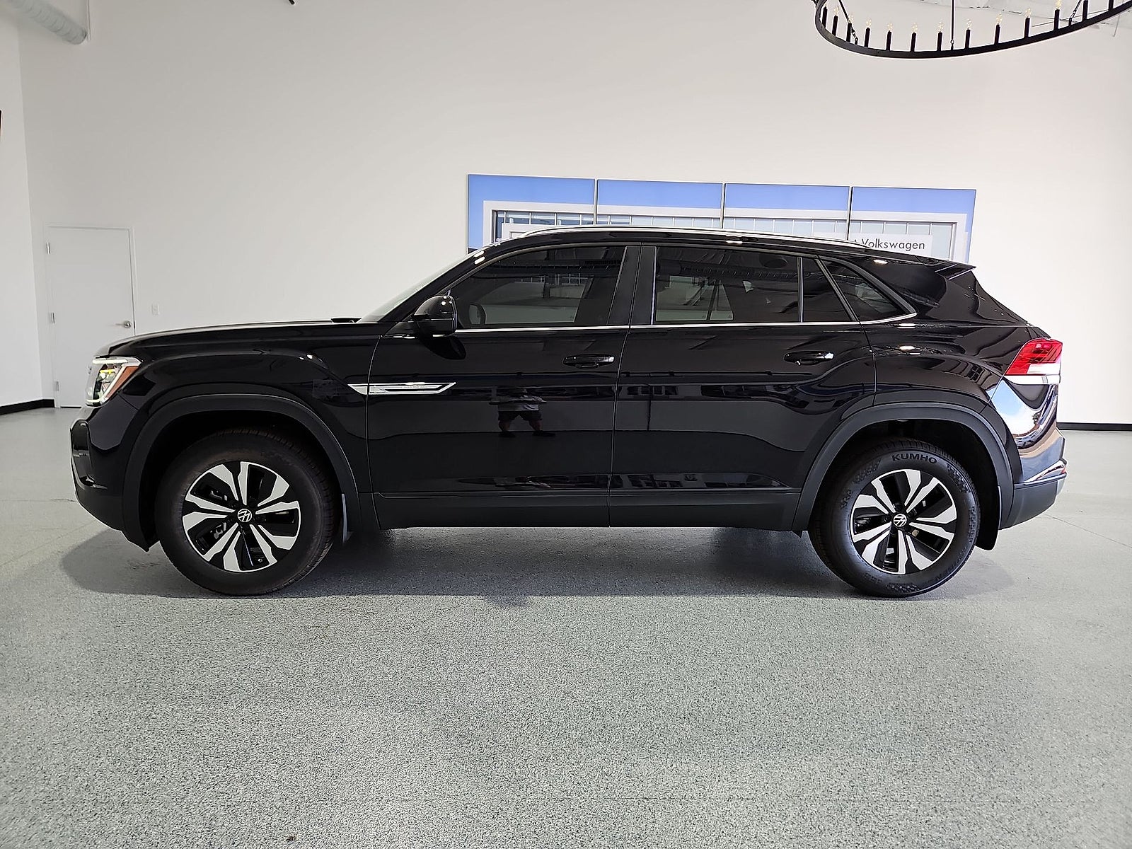 2026 Volkswagen Atlas Cross Sport SE