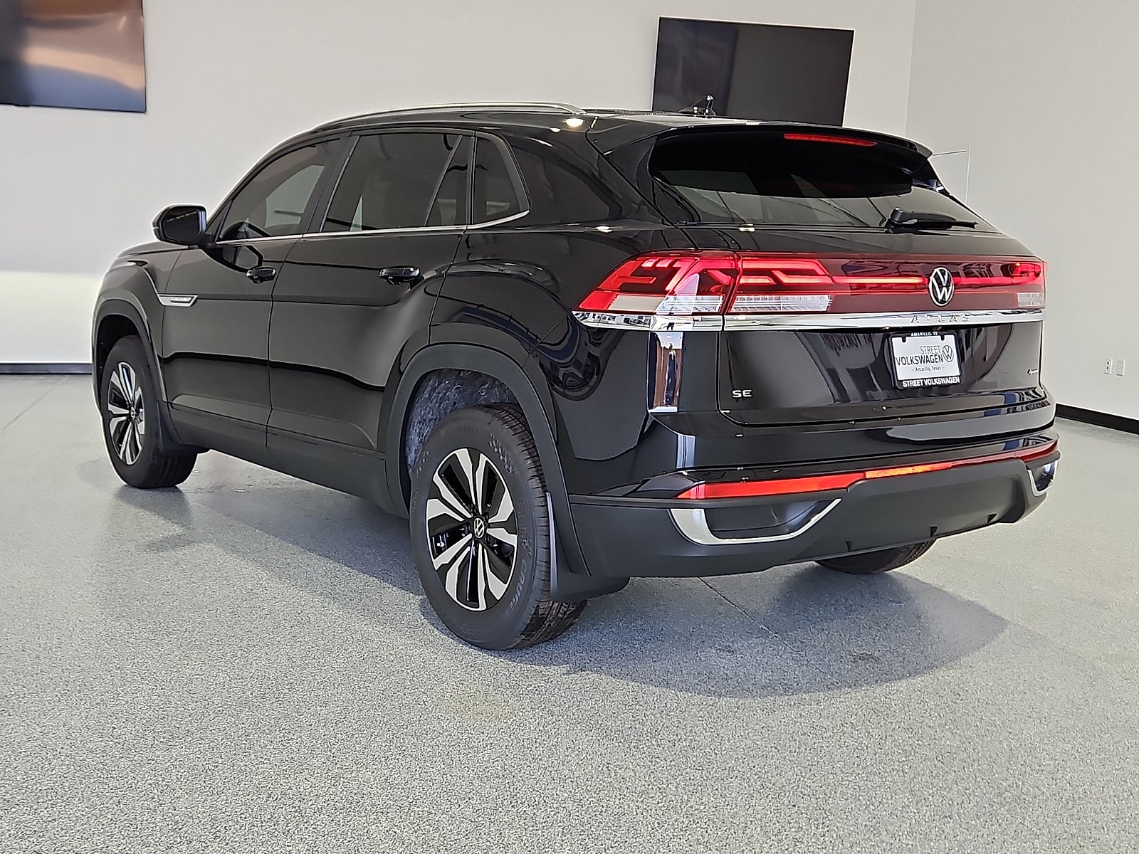 2026 Volkswagen Atlas Cross Sport SE