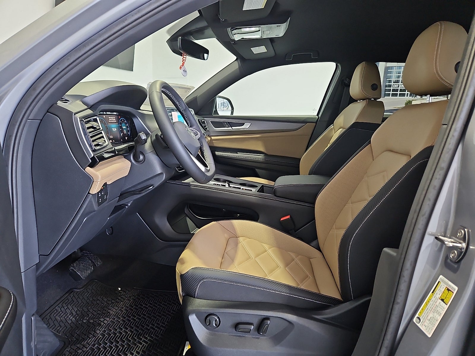 2026 Volkswagen Atlas Cross Sport SE