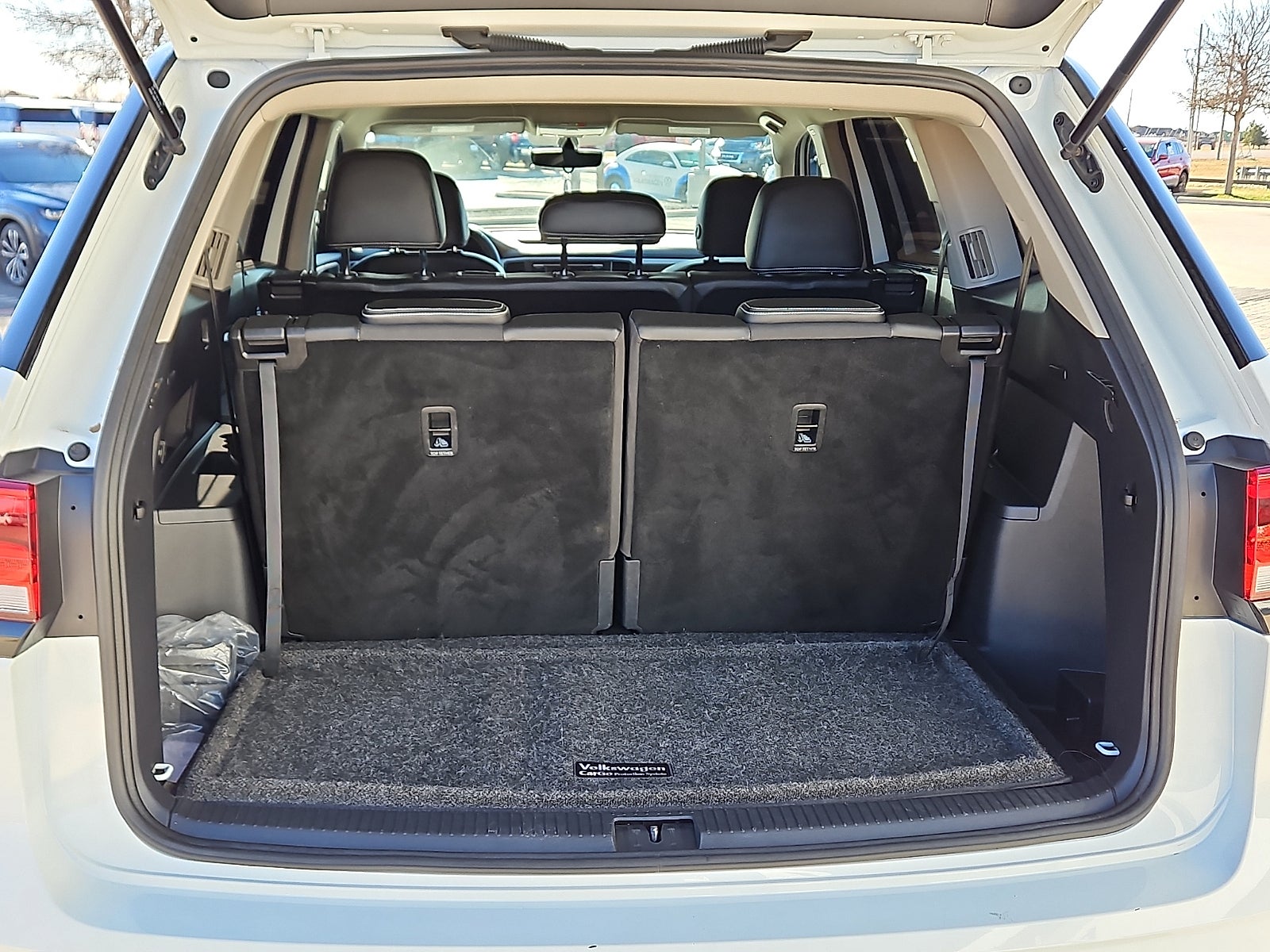 2023 Volkswagen Atlas 2.0T SE