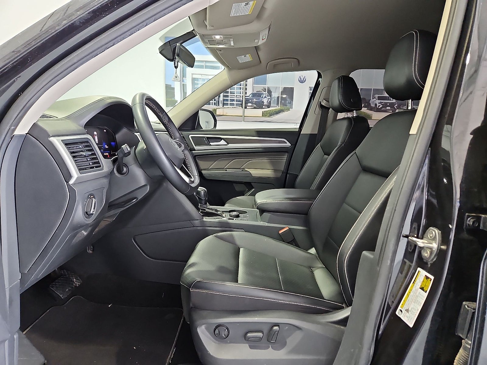 2023 Volkswagen Atlas 2.0T SE