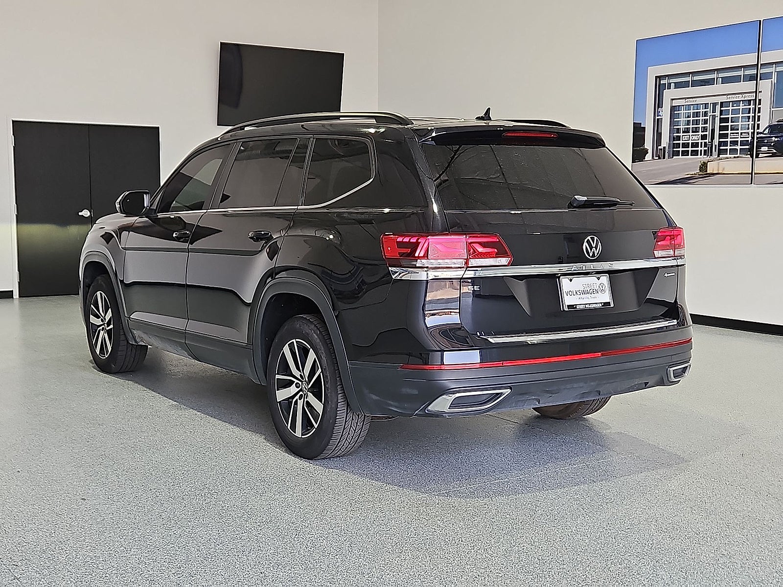 2023 Volkswagen Atlas 2.0T SE