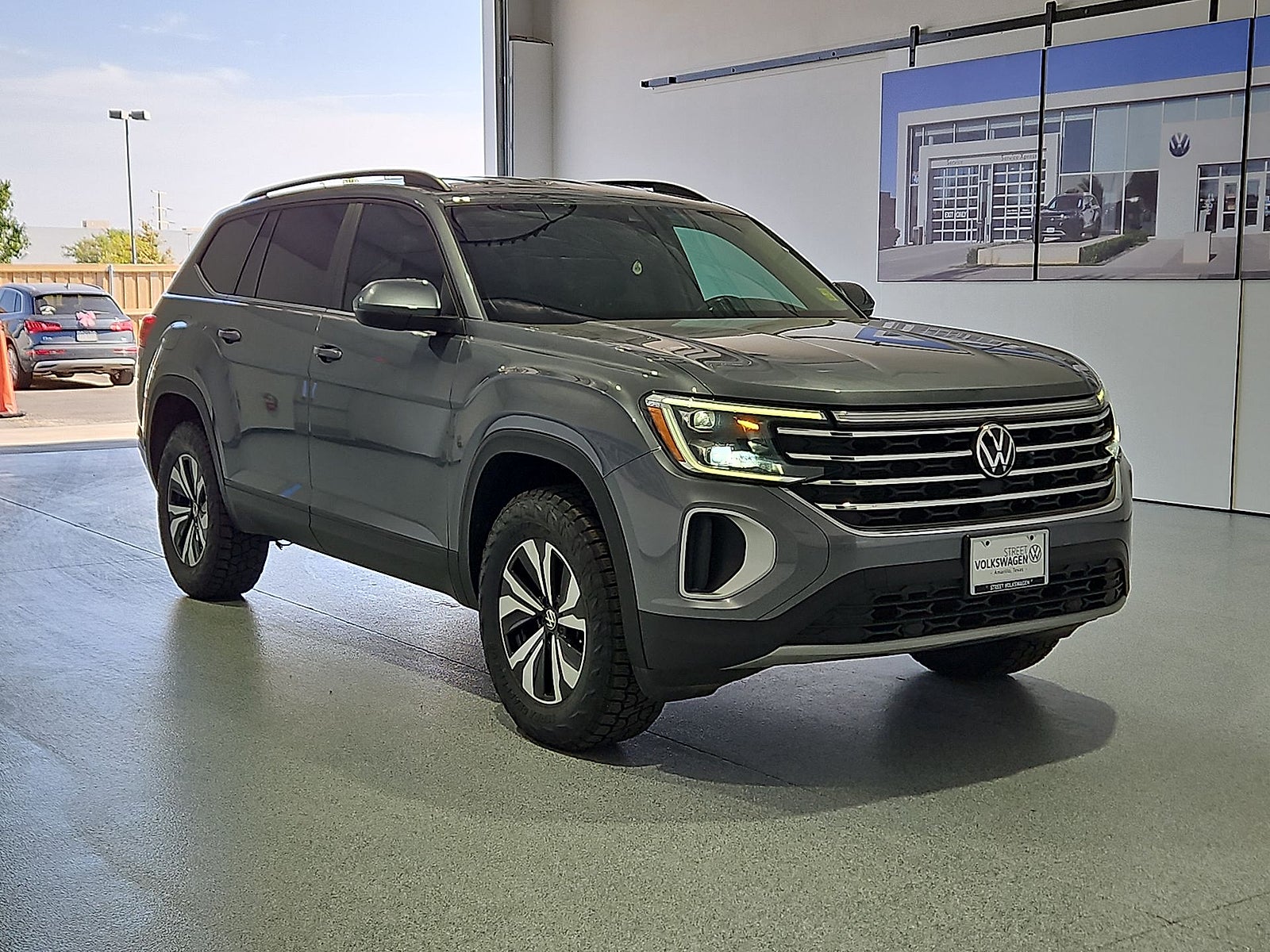 2024 Volkswagen Atlas 2.0T SE