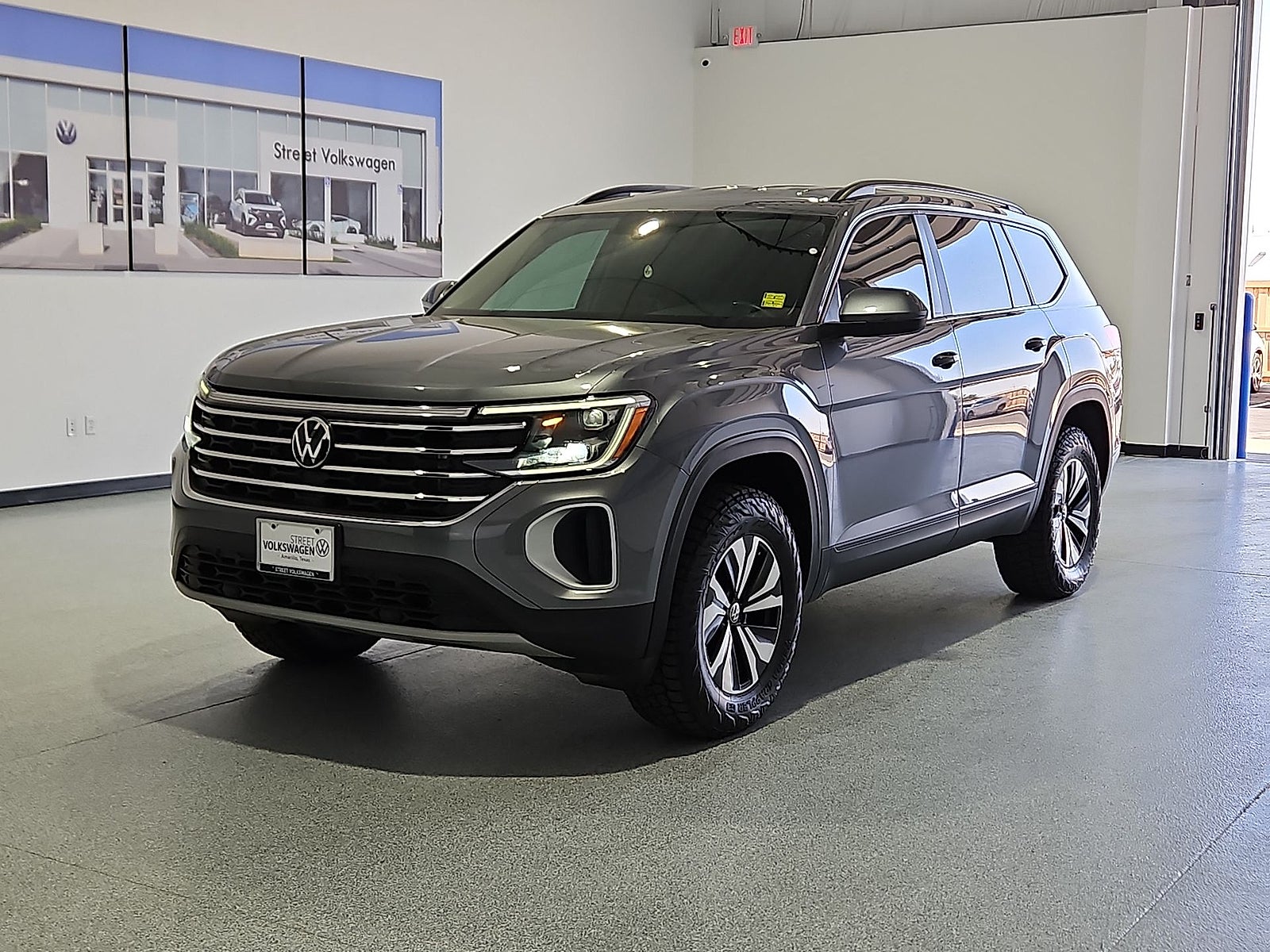 2024 Volkswagen Atlas 2.0T SE